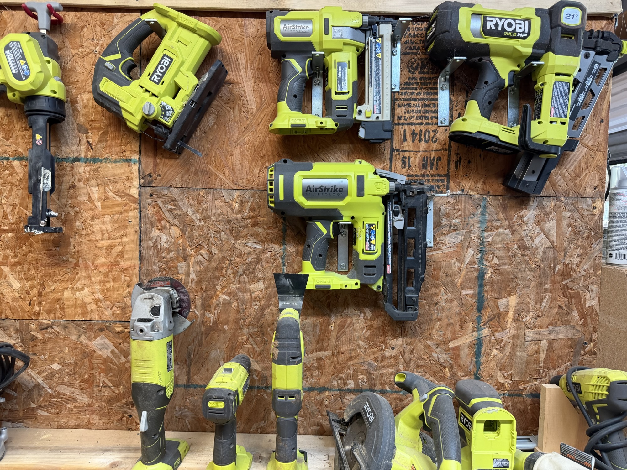 Building the Budget Workshop Part 2: The Battle of the Big-Box Brands — Is Kobalt Worth the Extra Cash Over Ryobi?